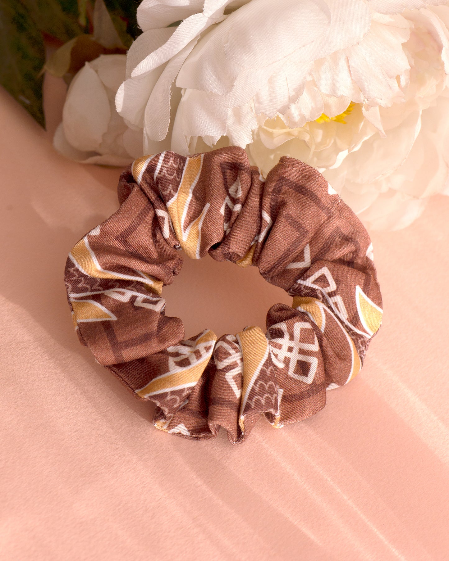 Zhongli Scrunchie